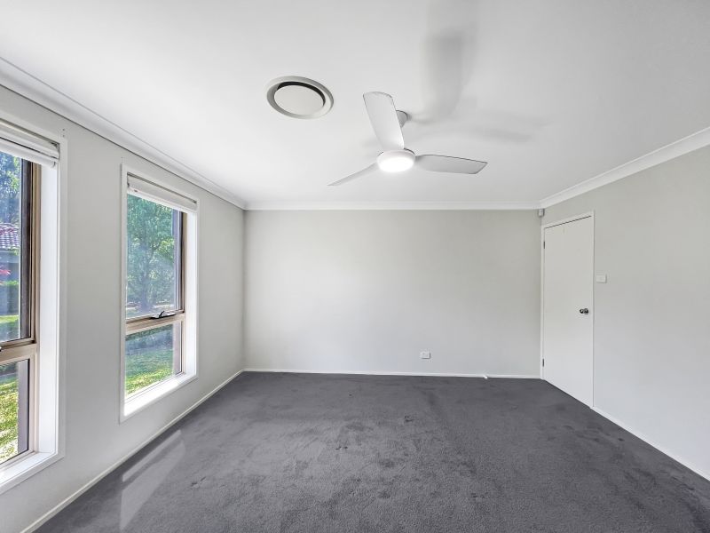 Beautiful Freshly Painted Family Home in a Great Estate