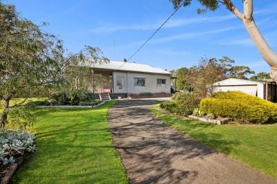 45 Smiths Lane, Deans Marsh, VIC