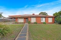 20 Crampton Crescent, Mill Park