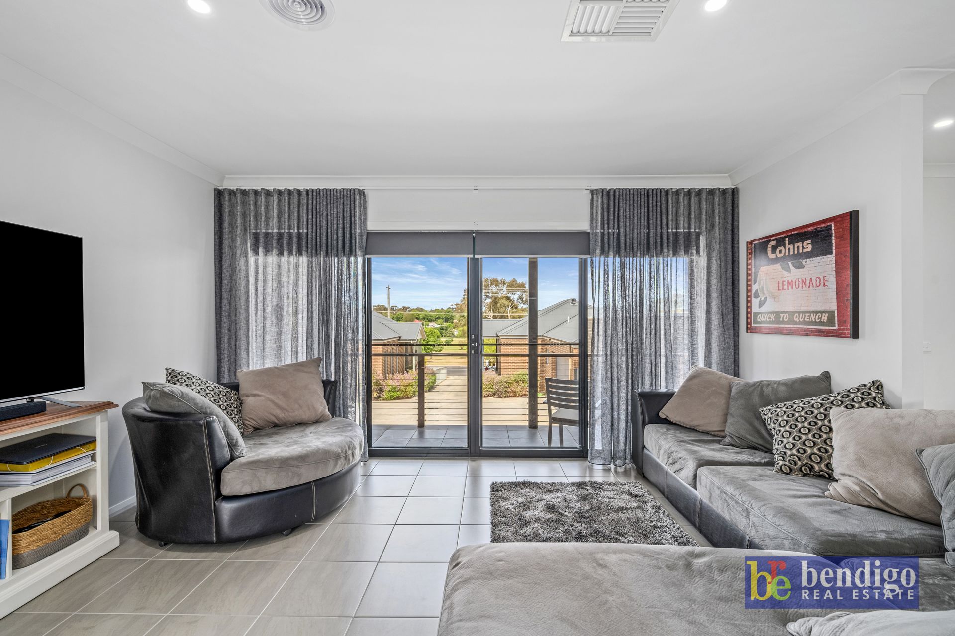2/96B MacKenzie Street West Golden Square VIC, Square - Thumbnail 5