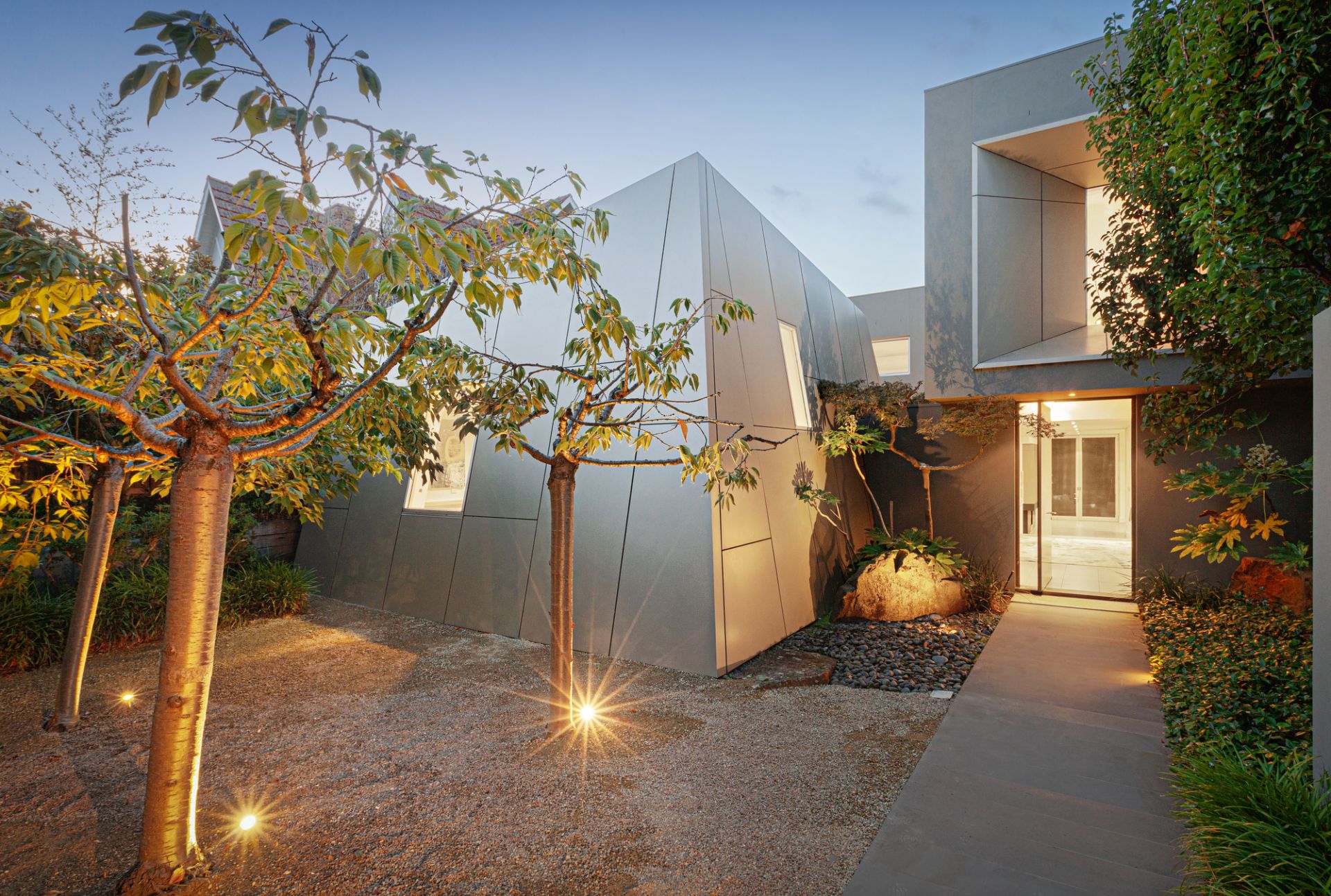 24-26 Mayfield Avenue, Malvern, Malvern - Thumbnail 2