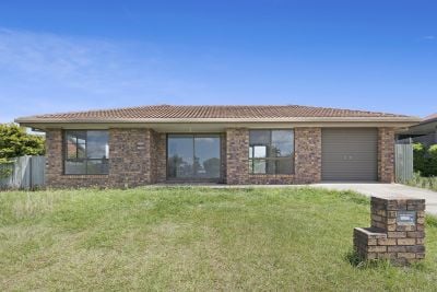 Kallangur 13 Wyena Street