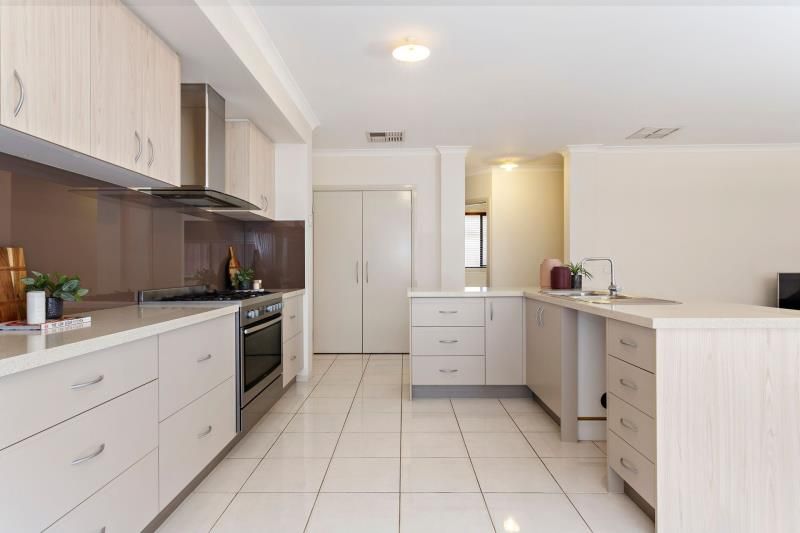 12 Donovan Street, Lalor