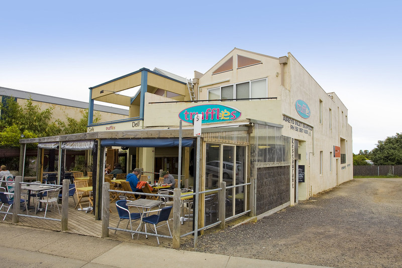 36 Great Ocean Road, Aireys Inlet - Image 1