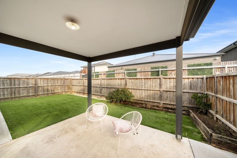 16 Urquhart Street, Mickleham