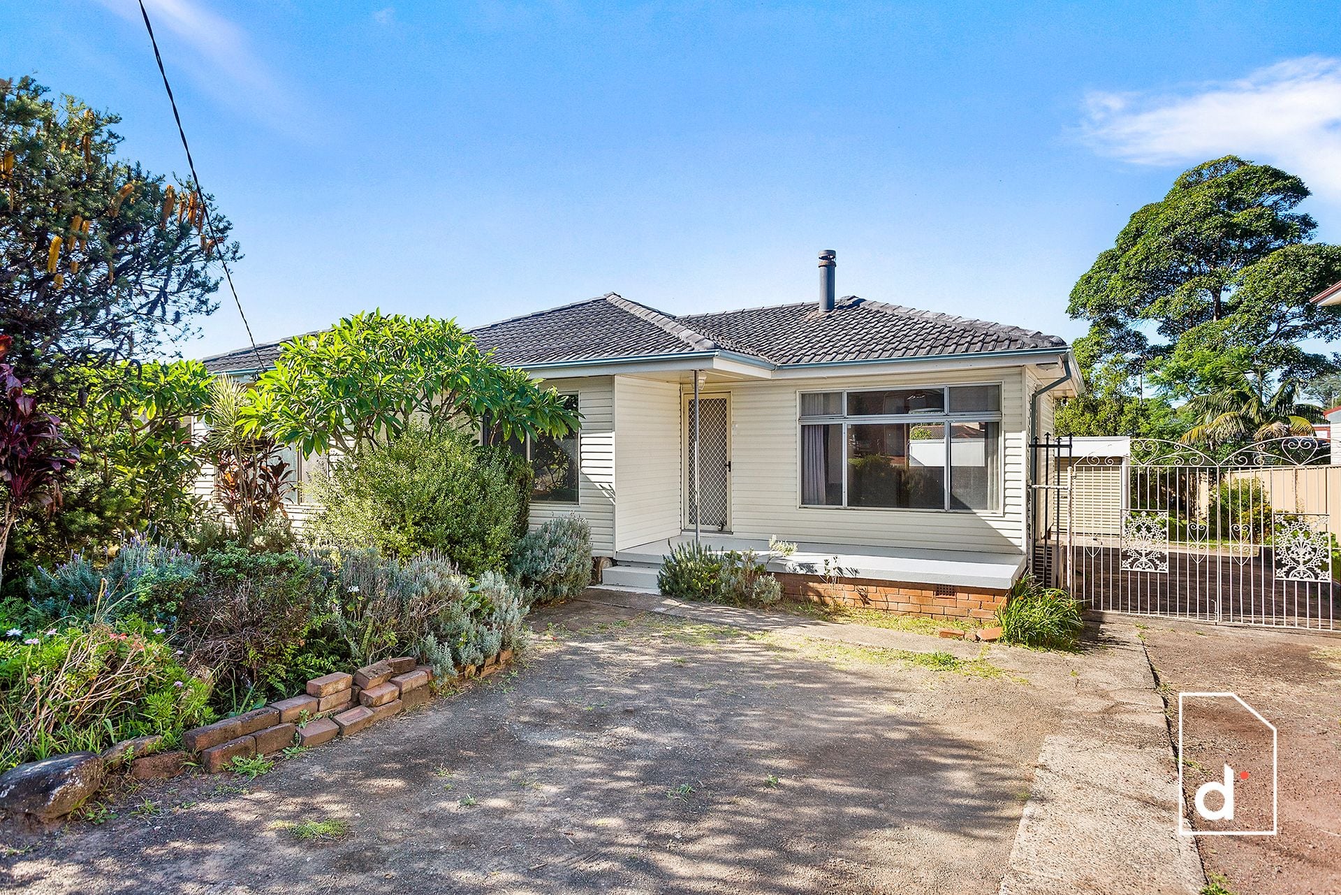 83 Robert Street, Dapto NSW 2530