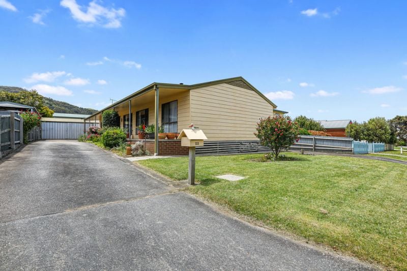 25 Murray Square Apollo Bay VIC, Apollo Bay - Image 1