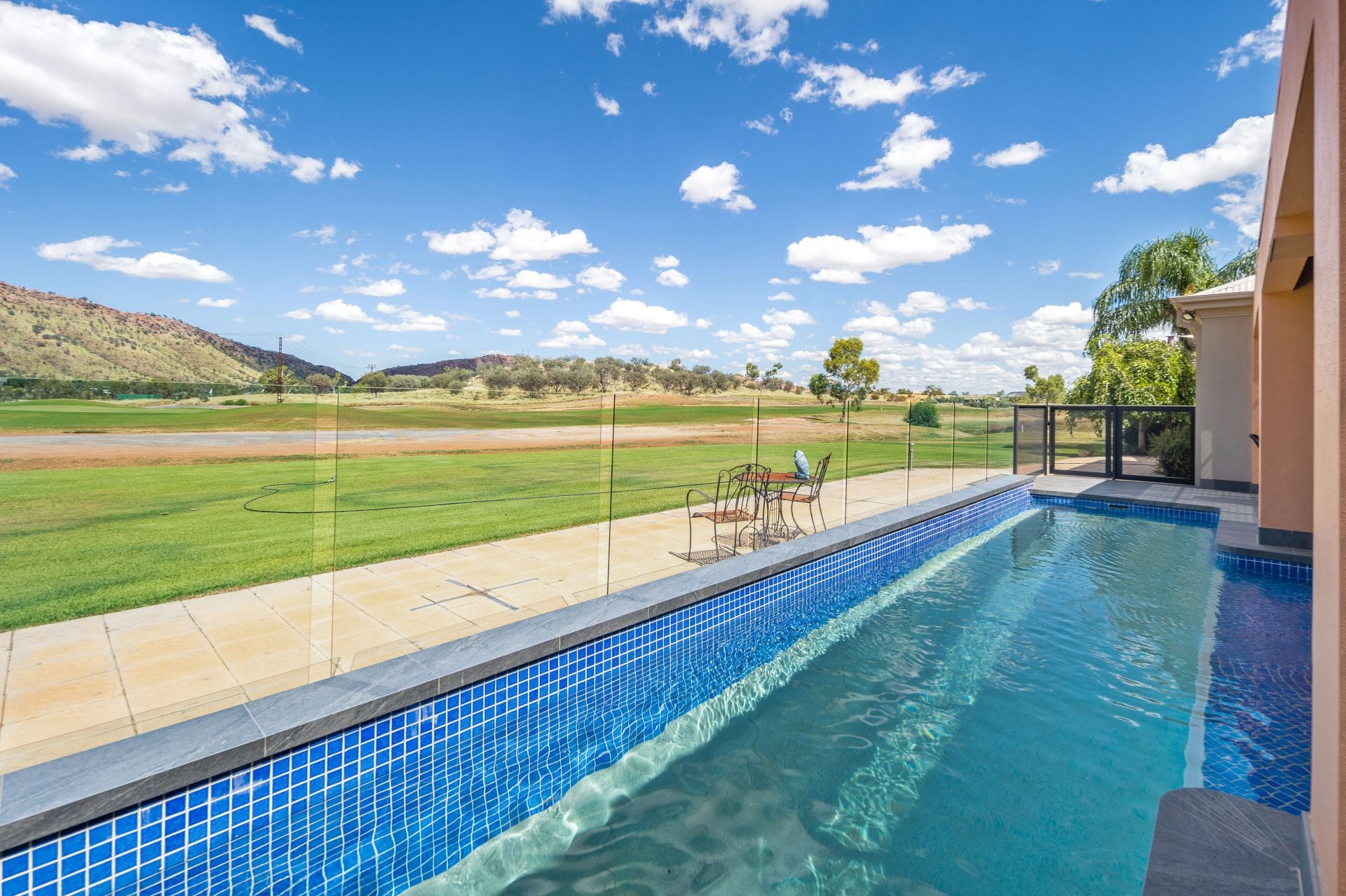 8 Delahunty Court Desert Springs NT, Desert Springs - Thumbnail 8