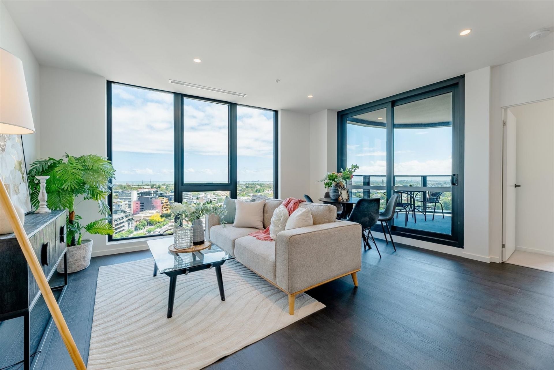 1507/32 Palmerston Crescent, South Melbourne, South Melbourne - Thumbnail 2