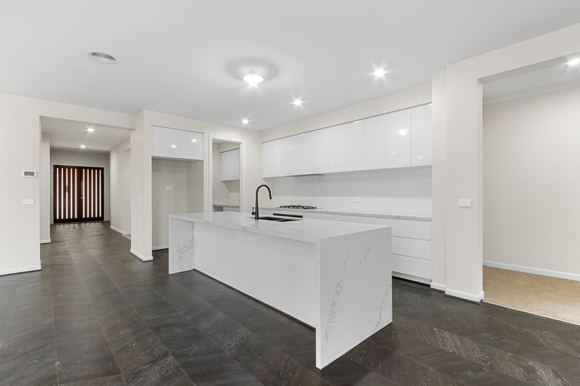 FINE FINISHES, EXPANSIVE SPACES