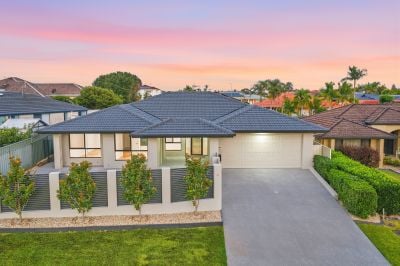 Refined Coastal Living - Emerald Downs