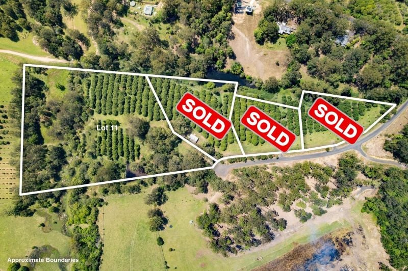 Build Your Dream Home in Beautiful Valla - North Facing 2.5 Acres