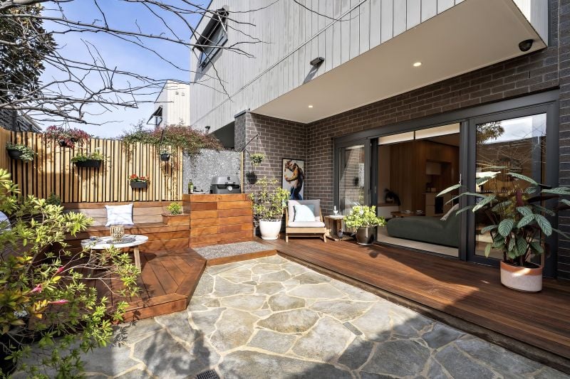 2/149 Ballantyne Street, Thornbury