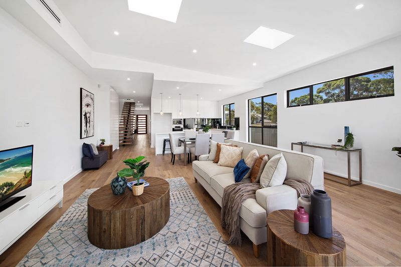 8a Arcadia Avenue, WOOLOOWARE, Woolooware - Thumbnail 5