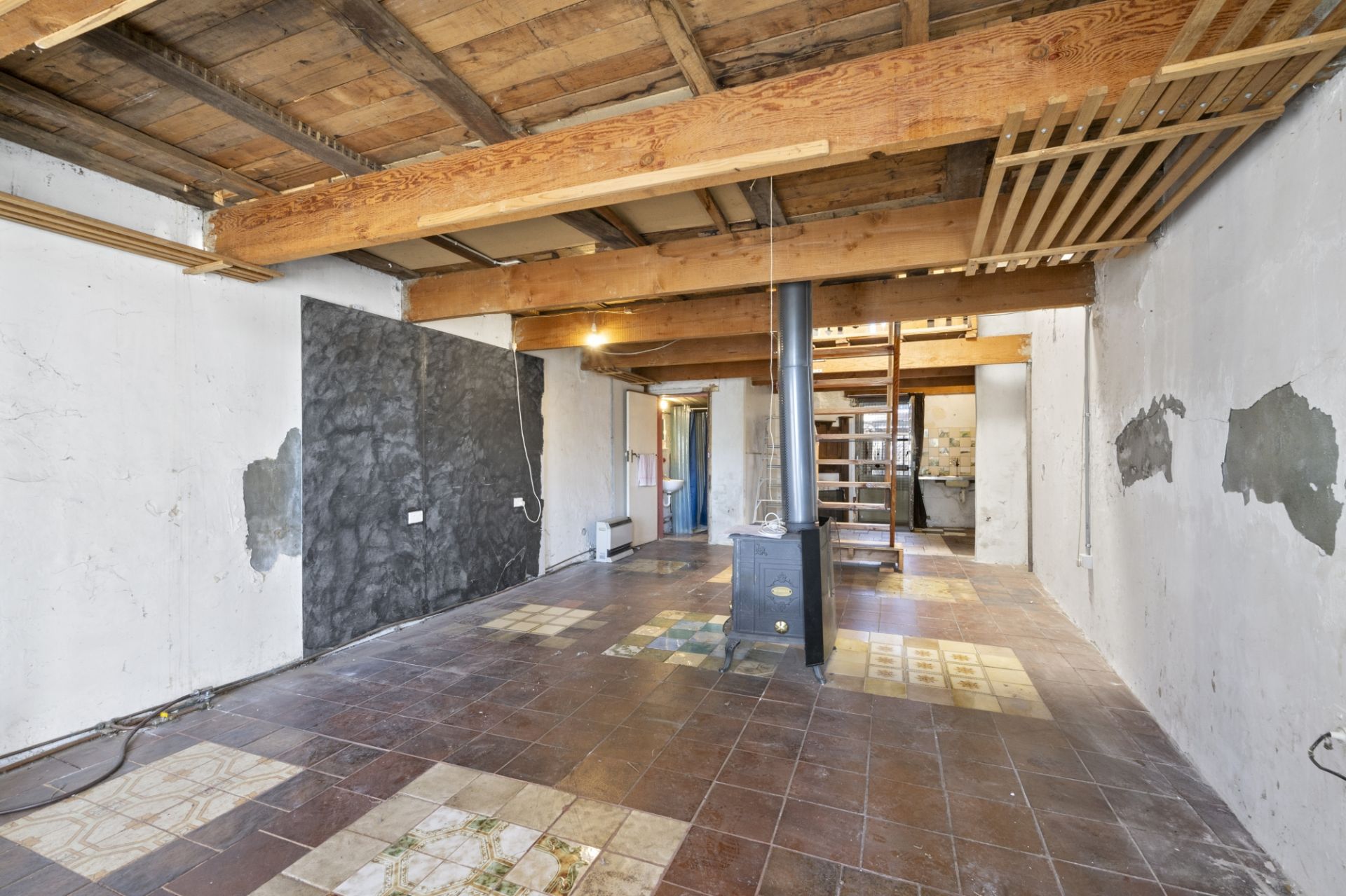 33 Scandinavian Crescent, Talbot - Thumbnail 4