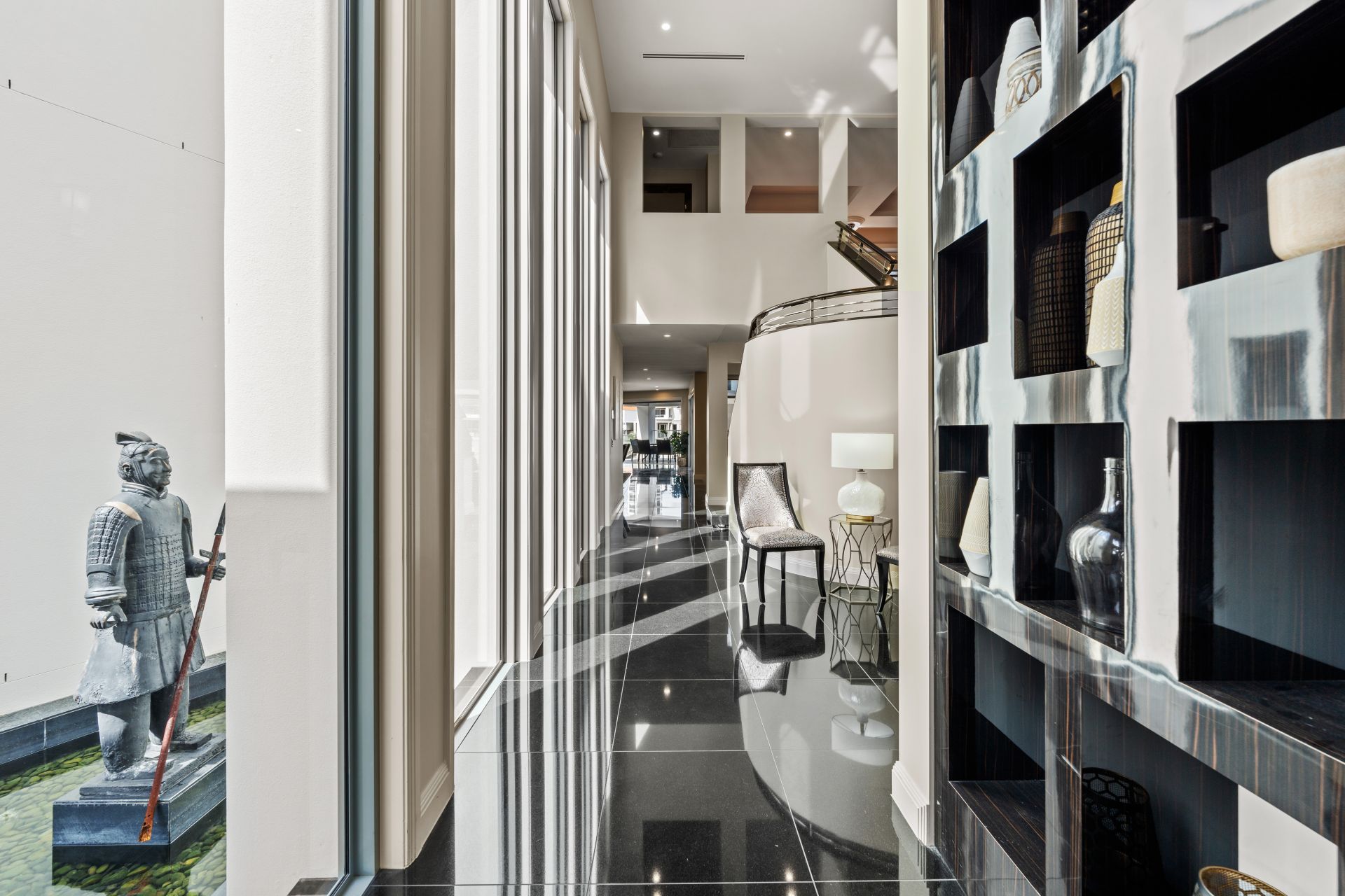 25 Buccaneer Court, Paradise Waters QLD 4217, Surfers Paradise - Thumbnail 4