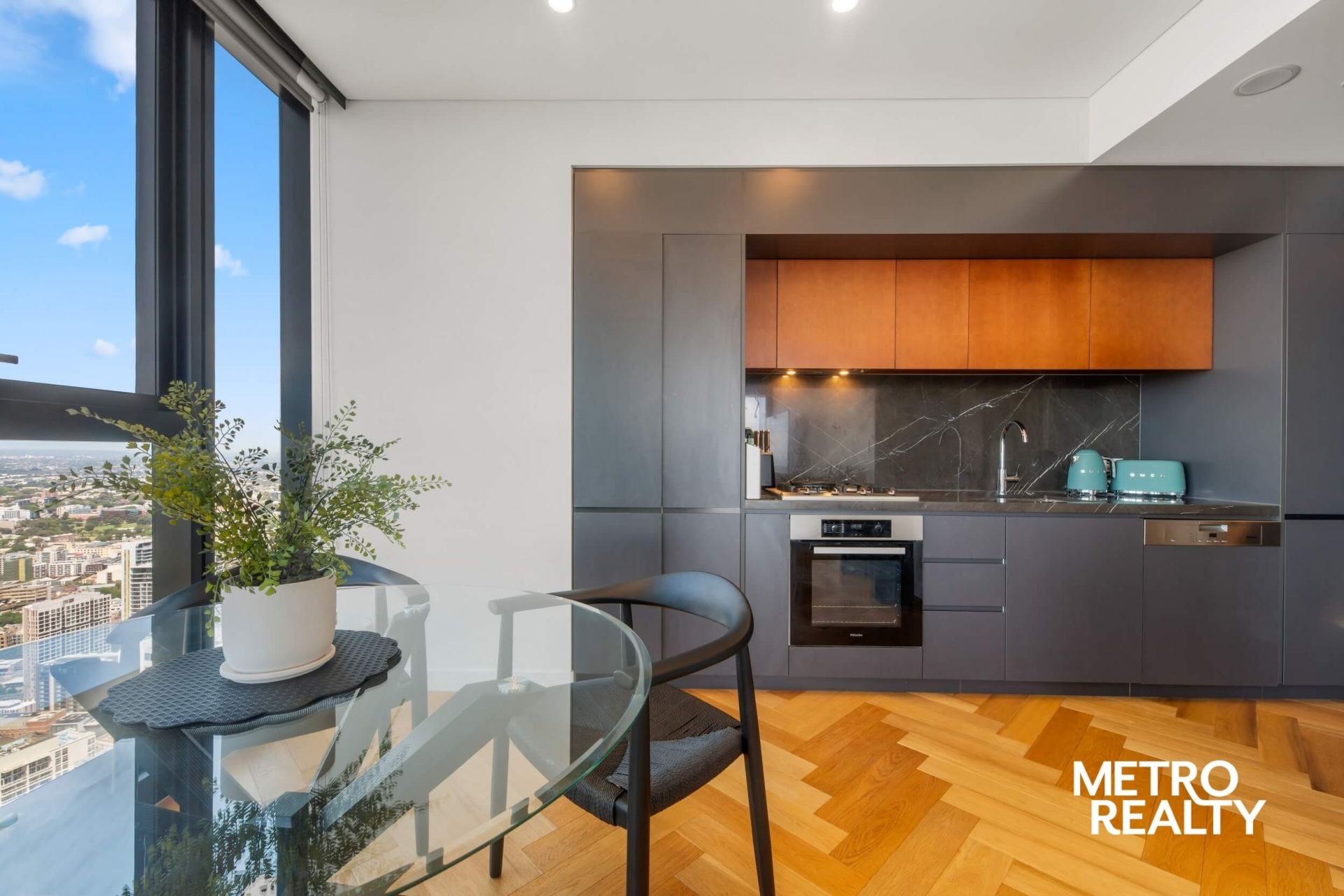 7203/117 Bathurst Street, Sydney - Thumbnail 4