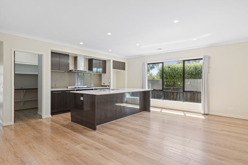 31 Scoria Circuit, Craigieburn