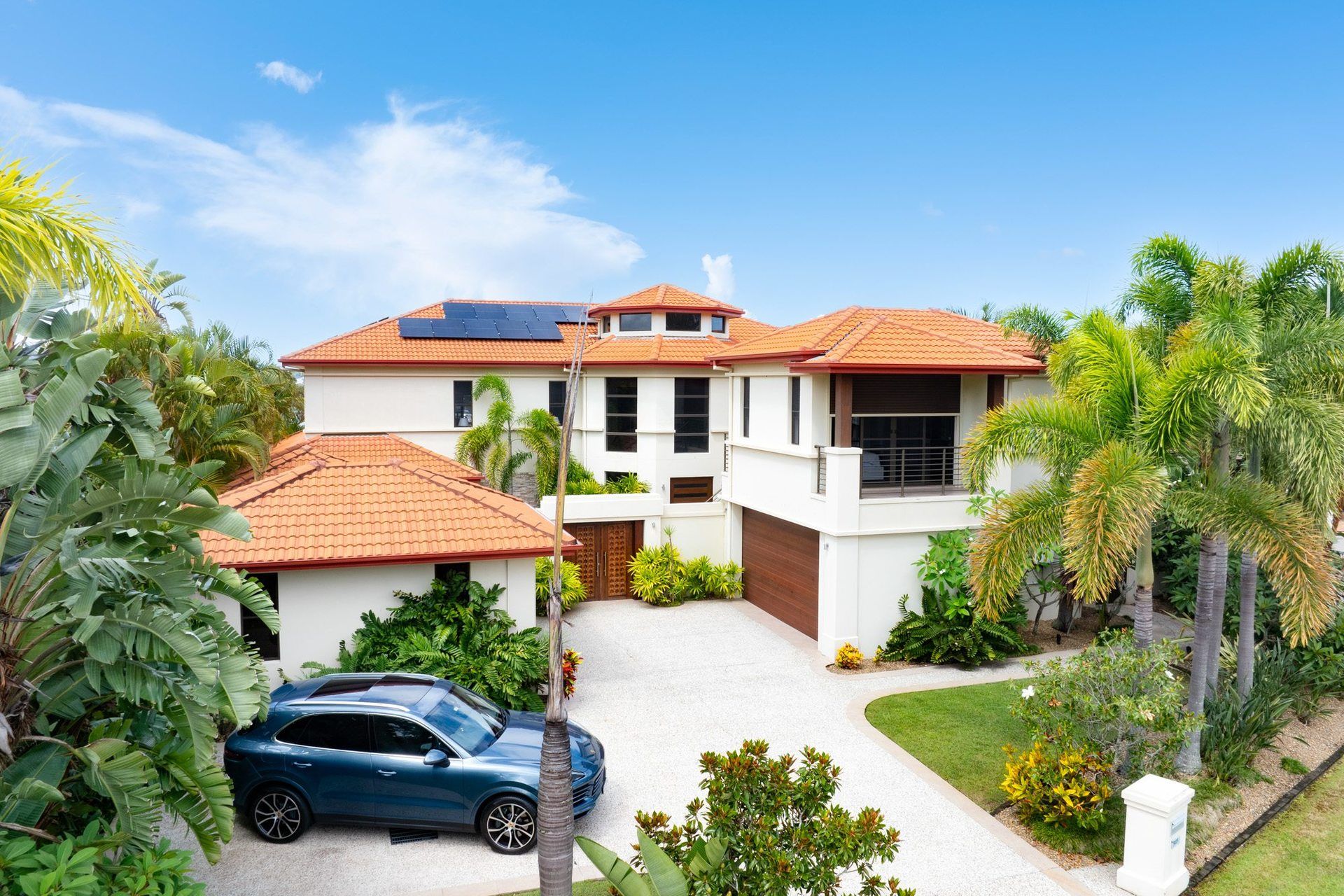 3103 Riverleigh Drive, Hope Island - Thumbnail 3