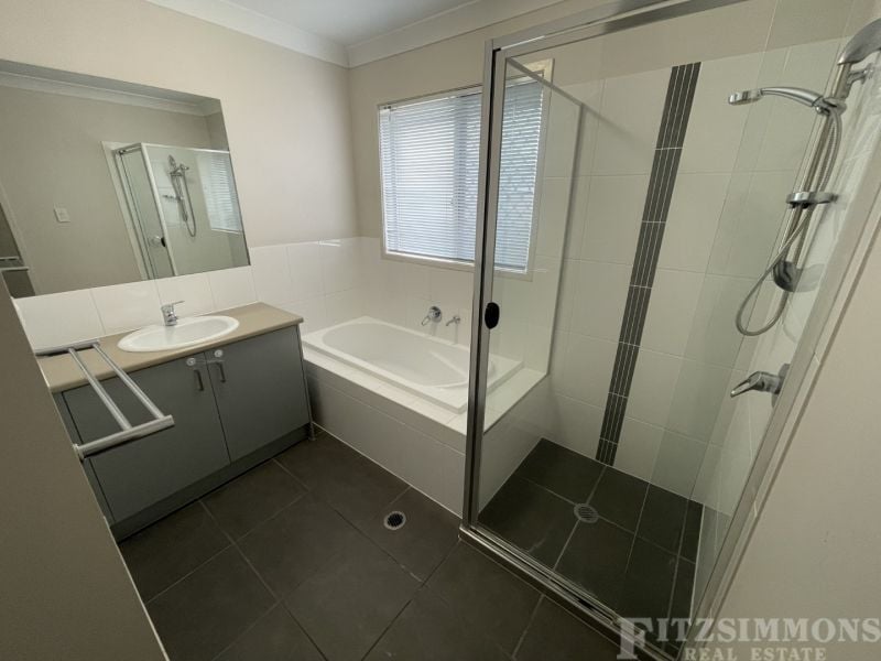 70 Gosden Drive, Dalby, Dalby - Thumbnail 7