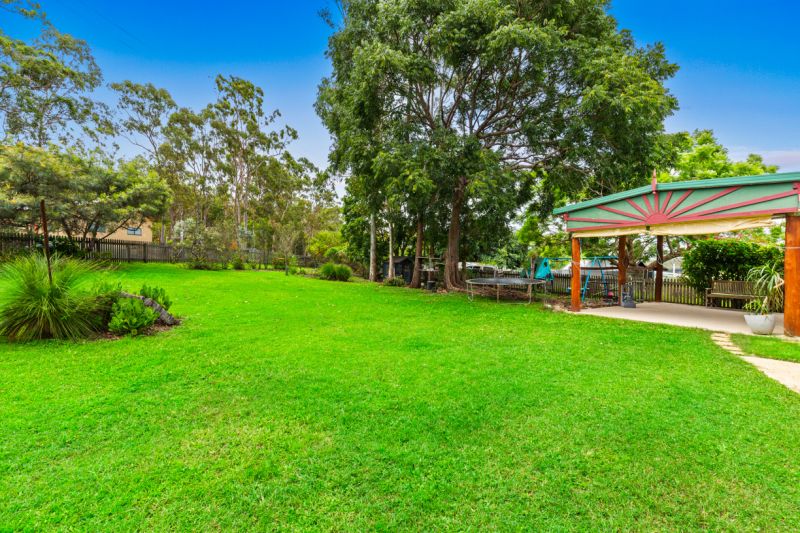 17 Lilian Street, Herberton QLD, Herberton - Thumbnail 2