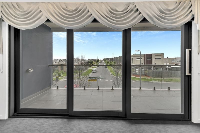 24/1 Jarama Boulevard, Epping