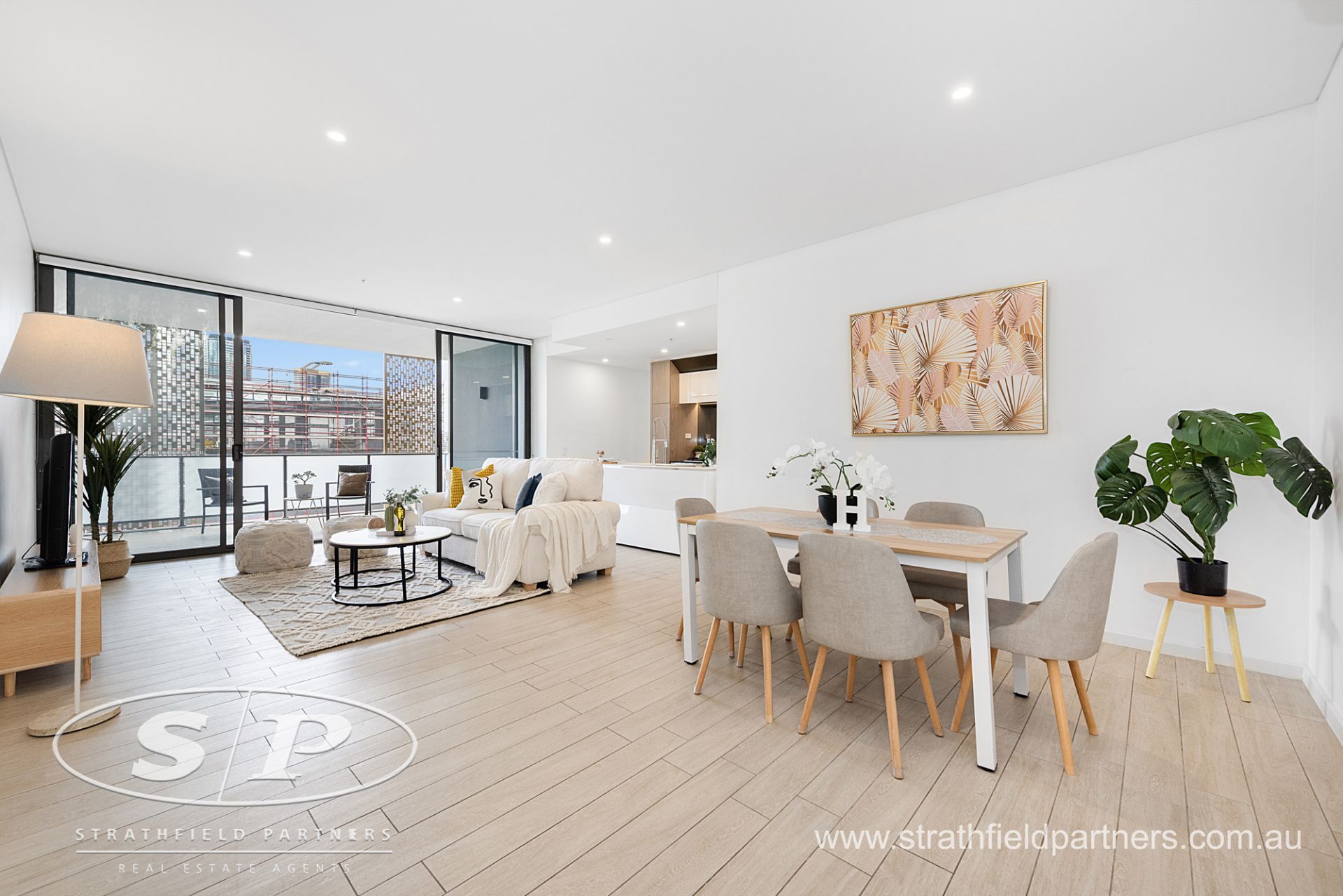 454/1D Burroway Road, Wentworth Point, Wentworth Point - Thumbnail 2