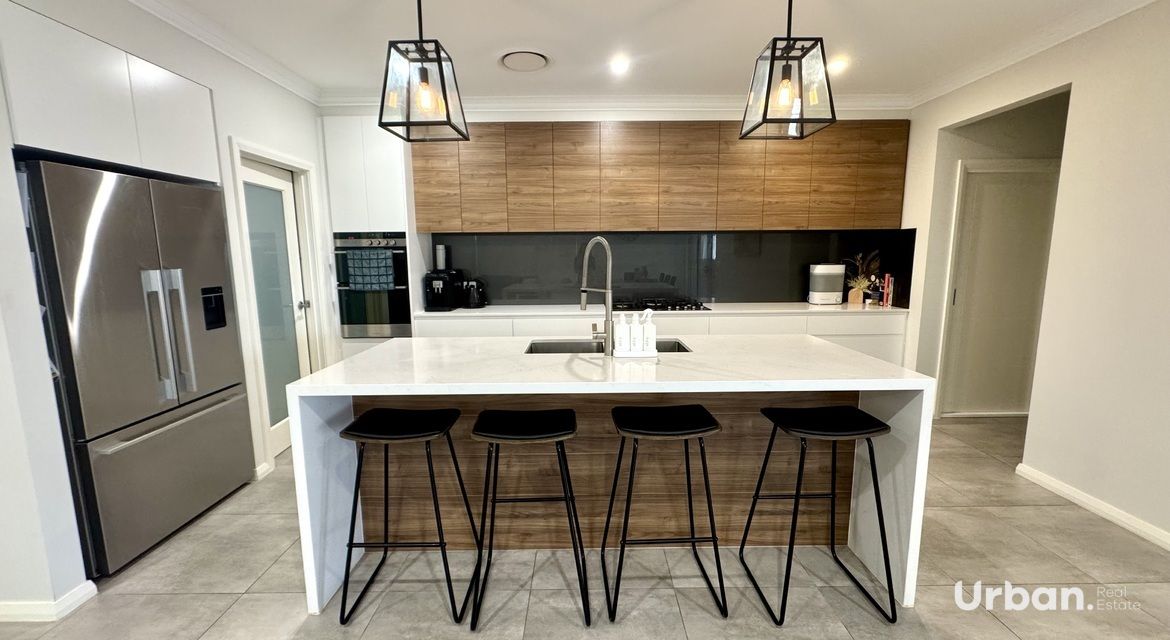 Oran Park 11 Stratton Road