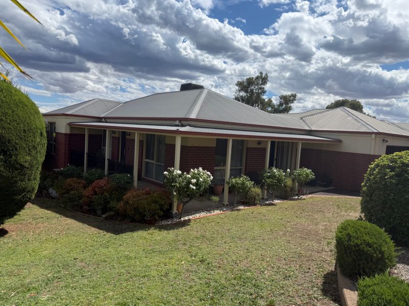 1/14 Weatherby Drive Strathdale VIC, Strathdale - Thumbnail 2