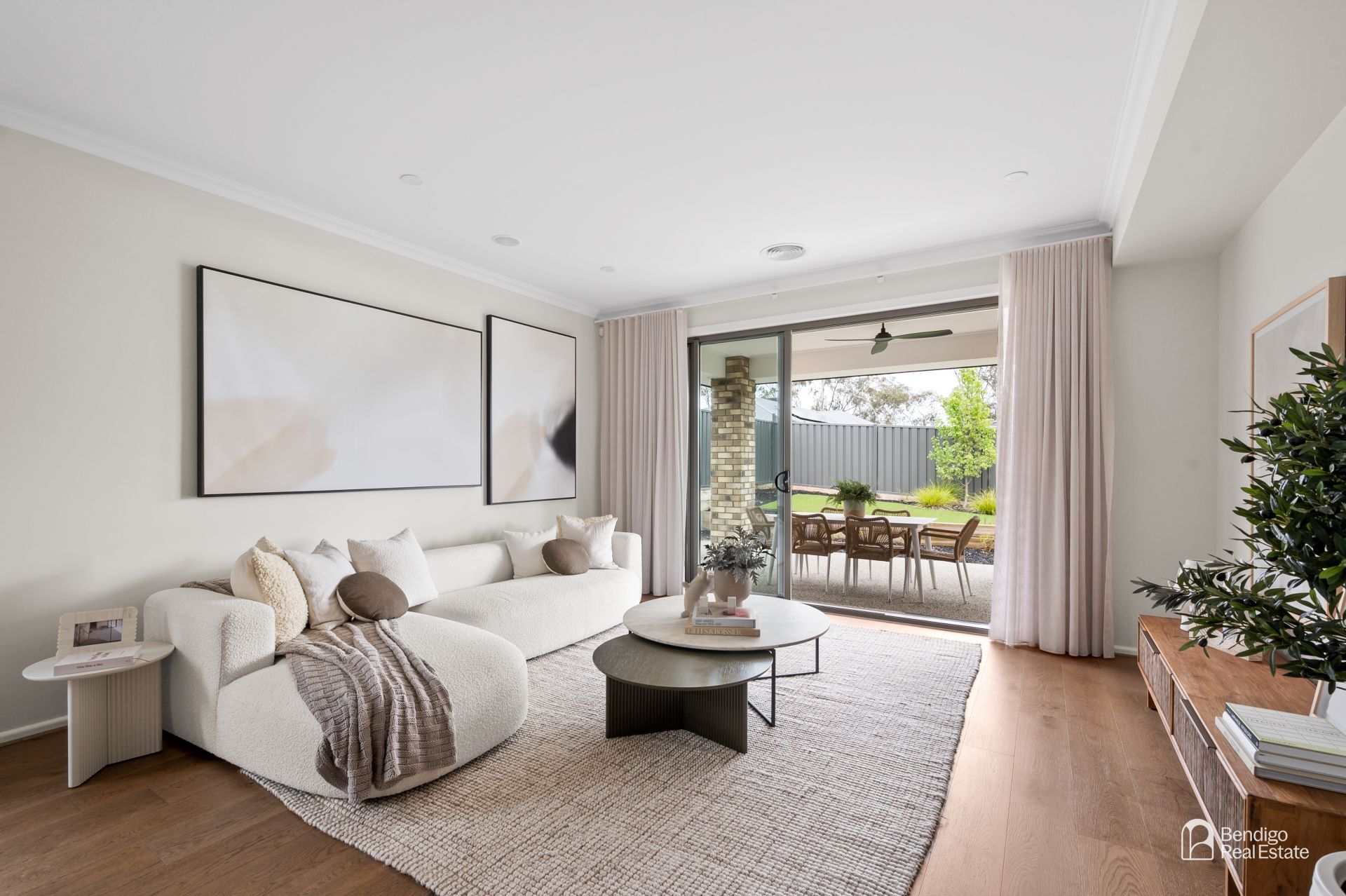 7 Neon Crescent Strathfieldsaye VIC, Strathfieldsaye - Thumbnail 2