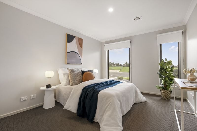 8 Cerridwen Street, Epping