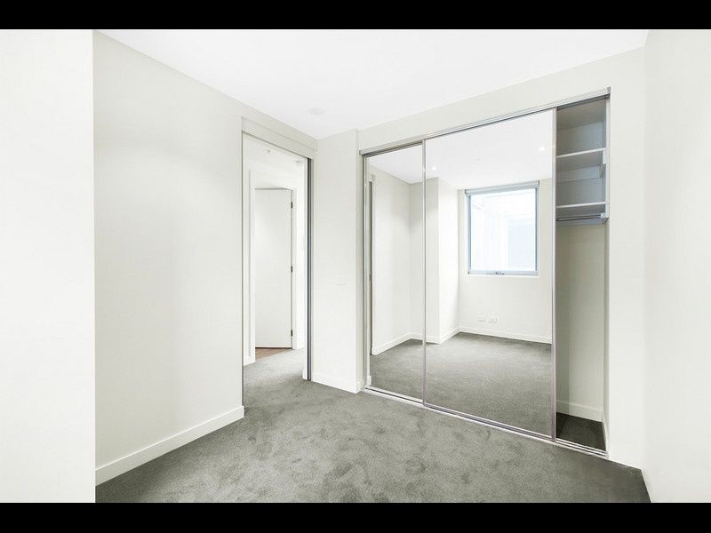 502/26 Wilson Street, South Yarra - Thumbnail 4