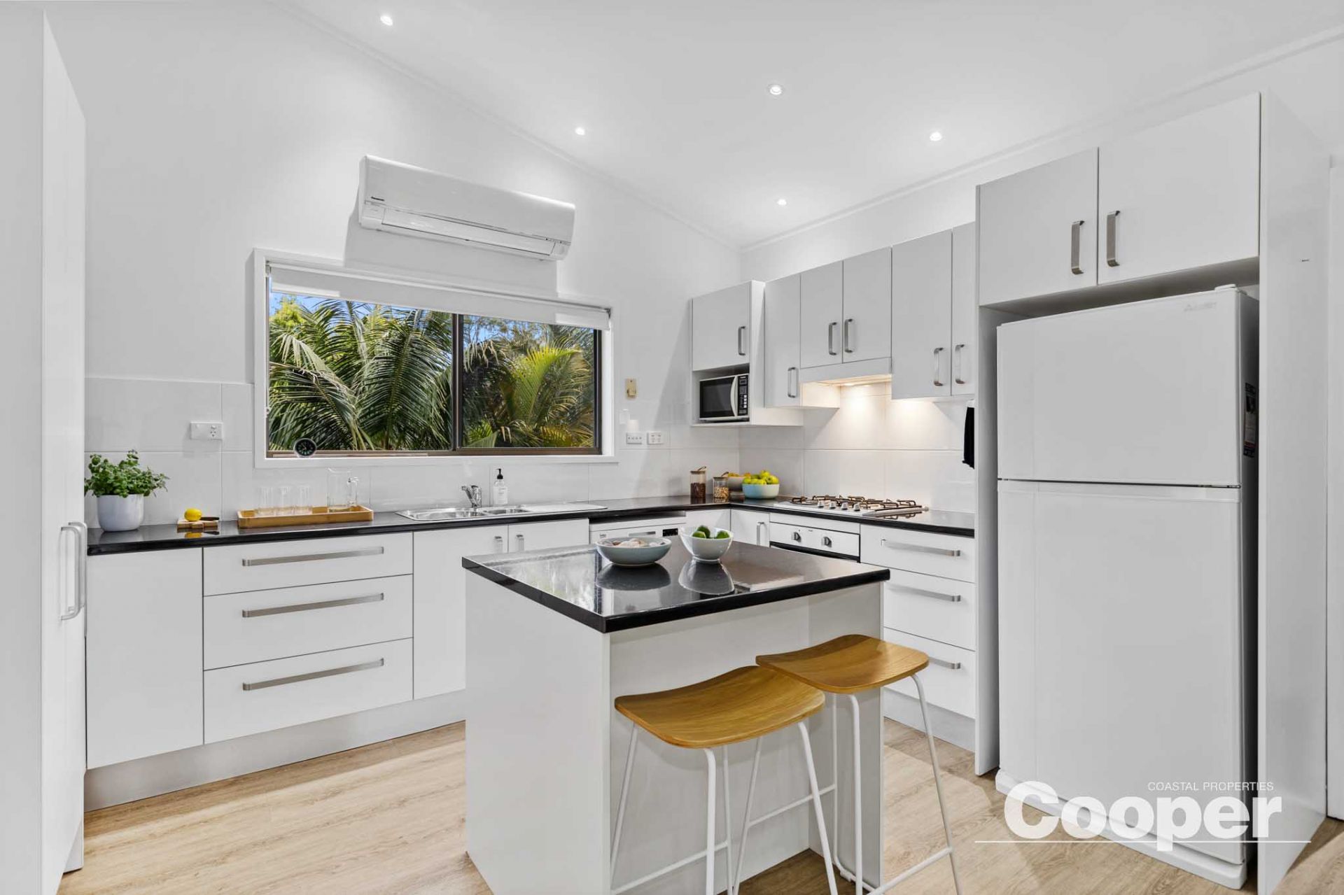 10B Bond Place, Mollymook Beach - Thumbnail 8