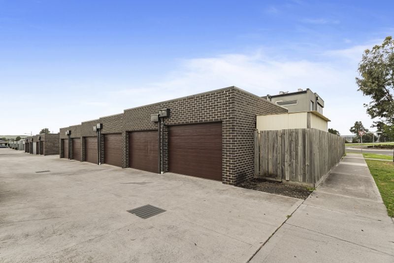 50a Macedon Parade, Wollert