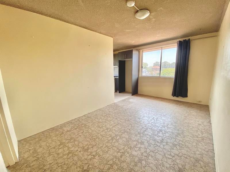 10/19 Livingstone Avenue, Botany, Botany - Thumbnail 3