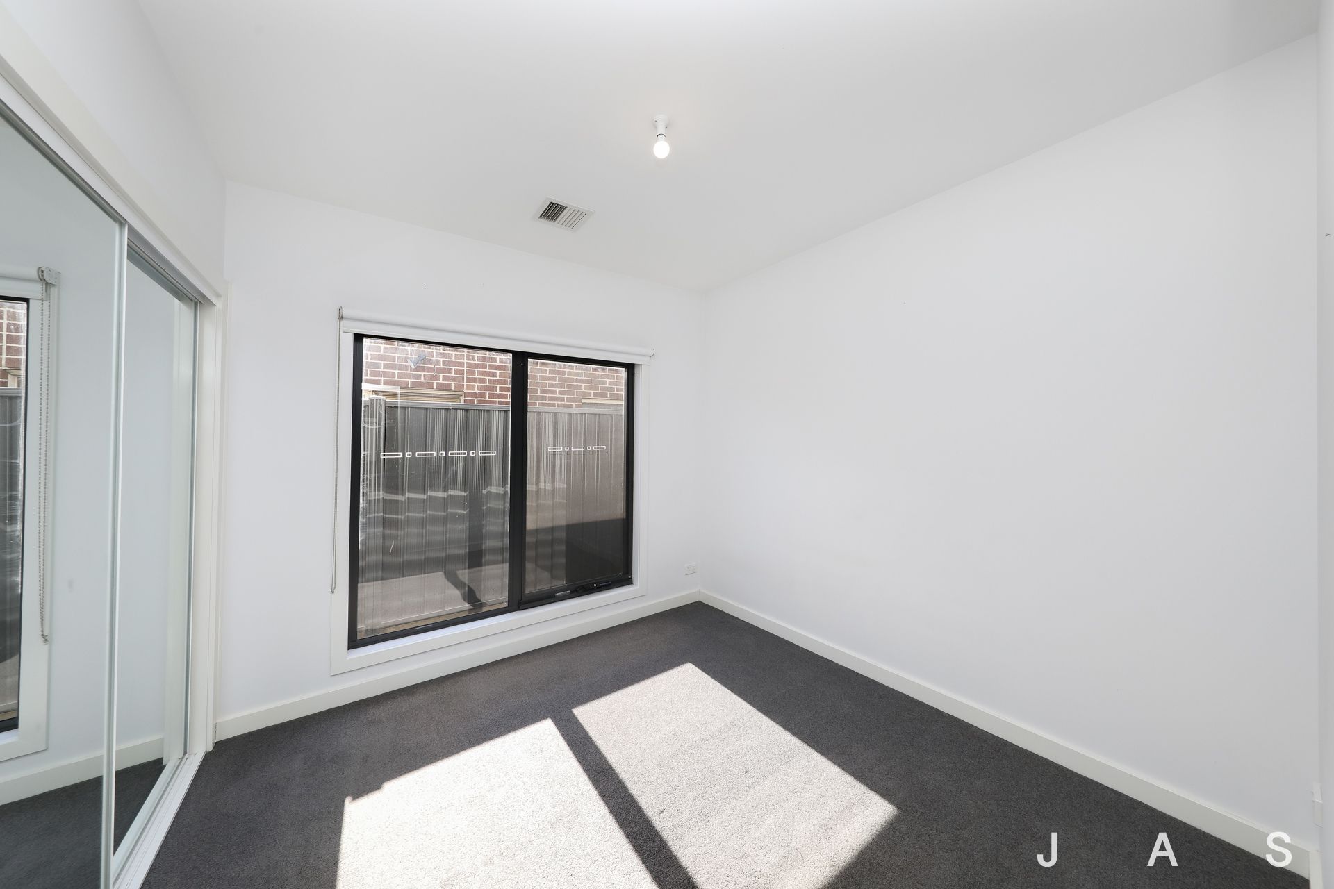 3/6 Corrigan Avenue Brooklyn VIC, Brooklyn - Thumbnail 7