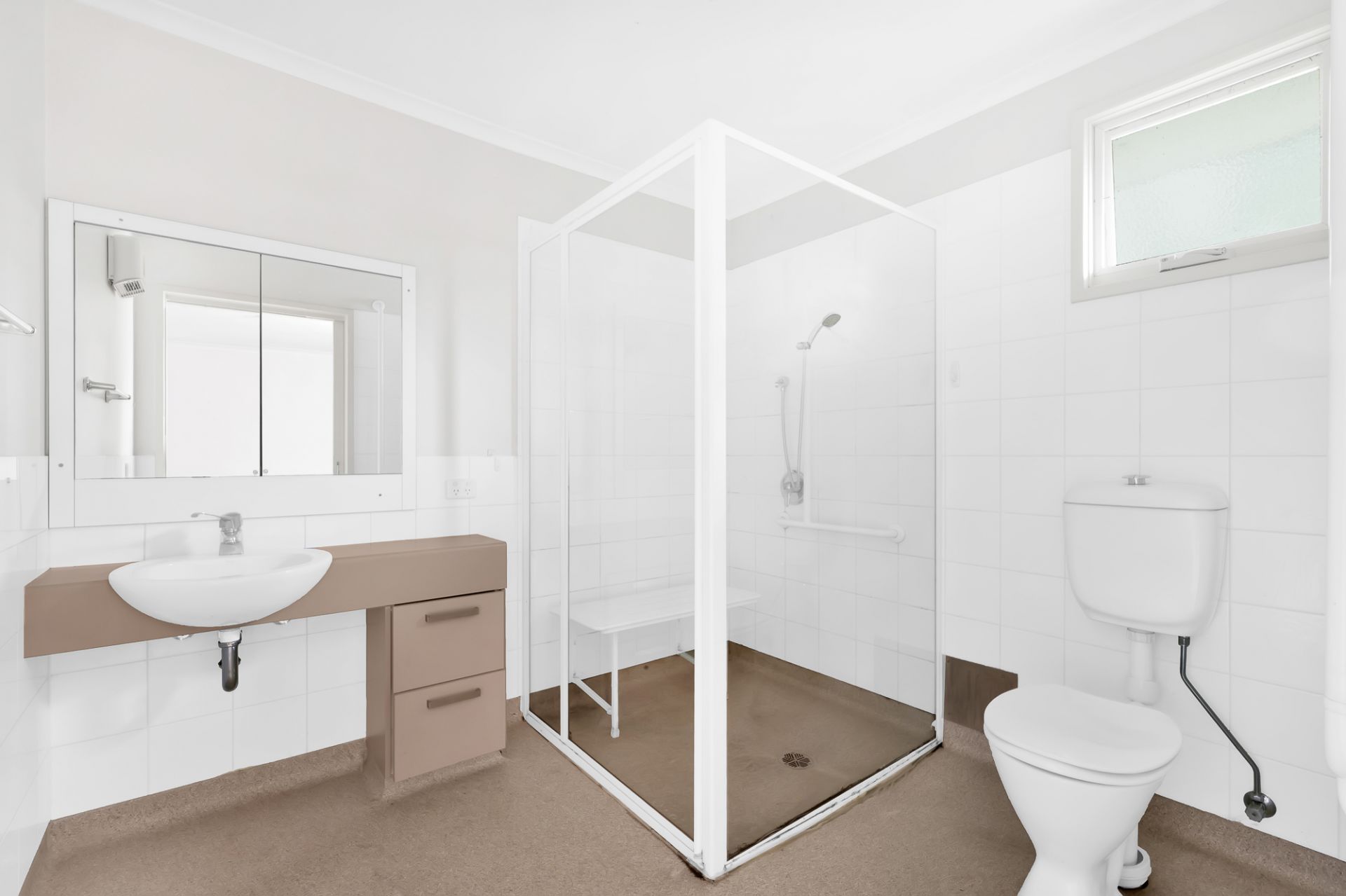 3 Bedroom Home located in Heart of Epping