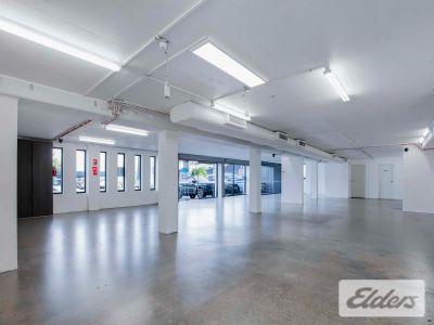 PROMINENT CORNER - OFFICE/ SHOWROOM - JAMES ST PRECINCT!