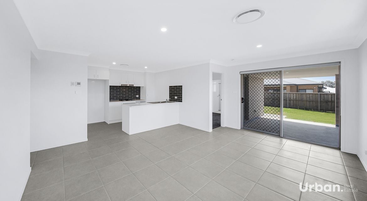 Lochinvar 2/4 Trevallyn Avenue