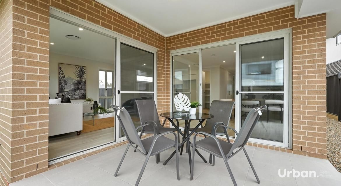 Austral 23 Fog Street