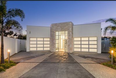 Modern Architectural Design, Prestige Waterfront Residence