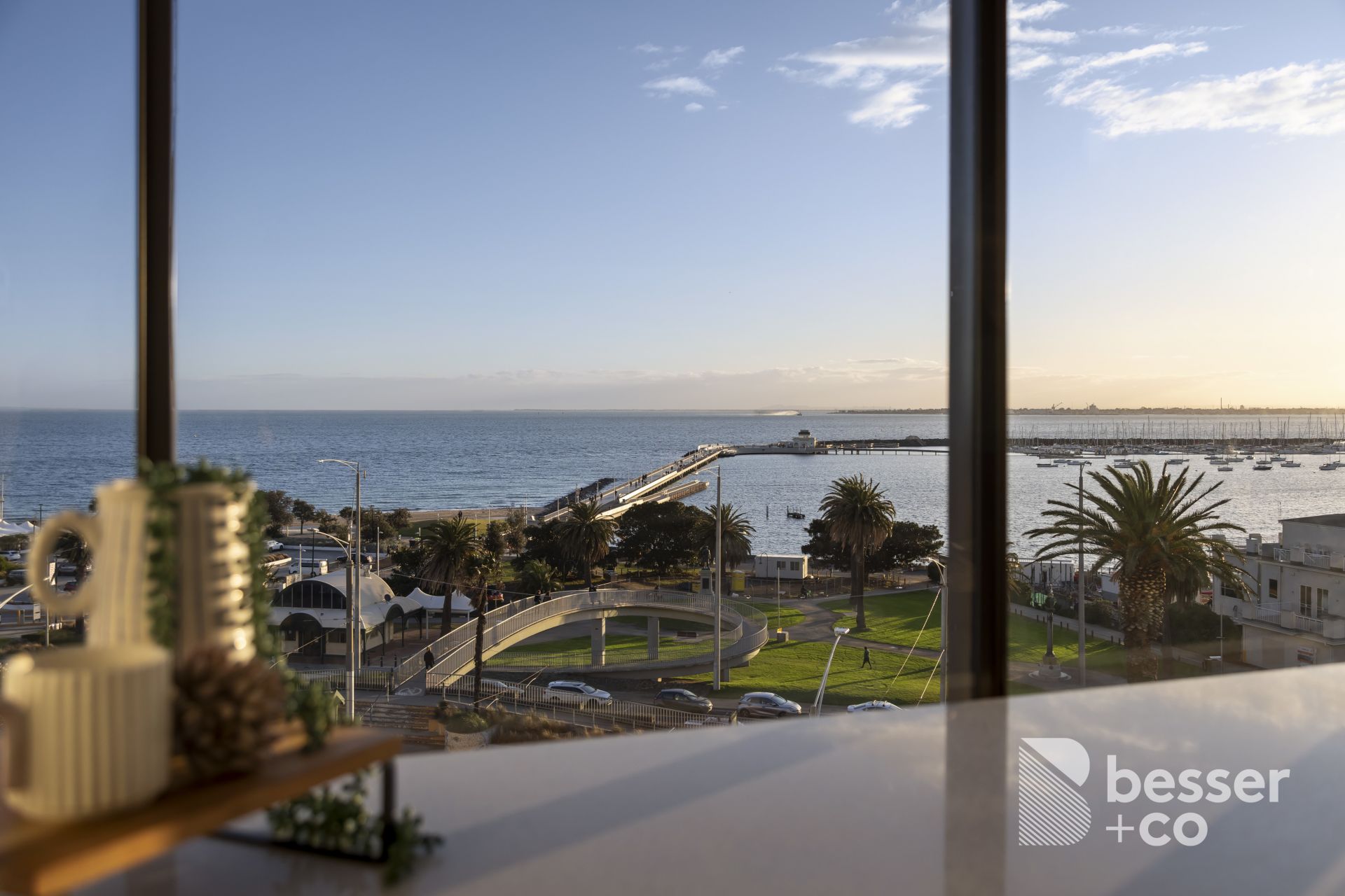 43/8-10 The Esplanade, St Kilda - Thumbnail 2