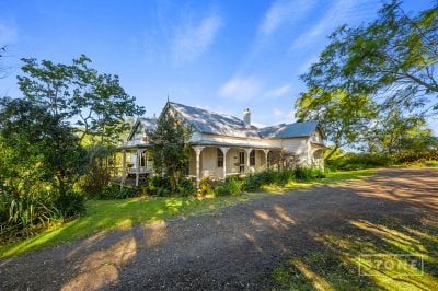 Kurrajong 114 Comleroy Road