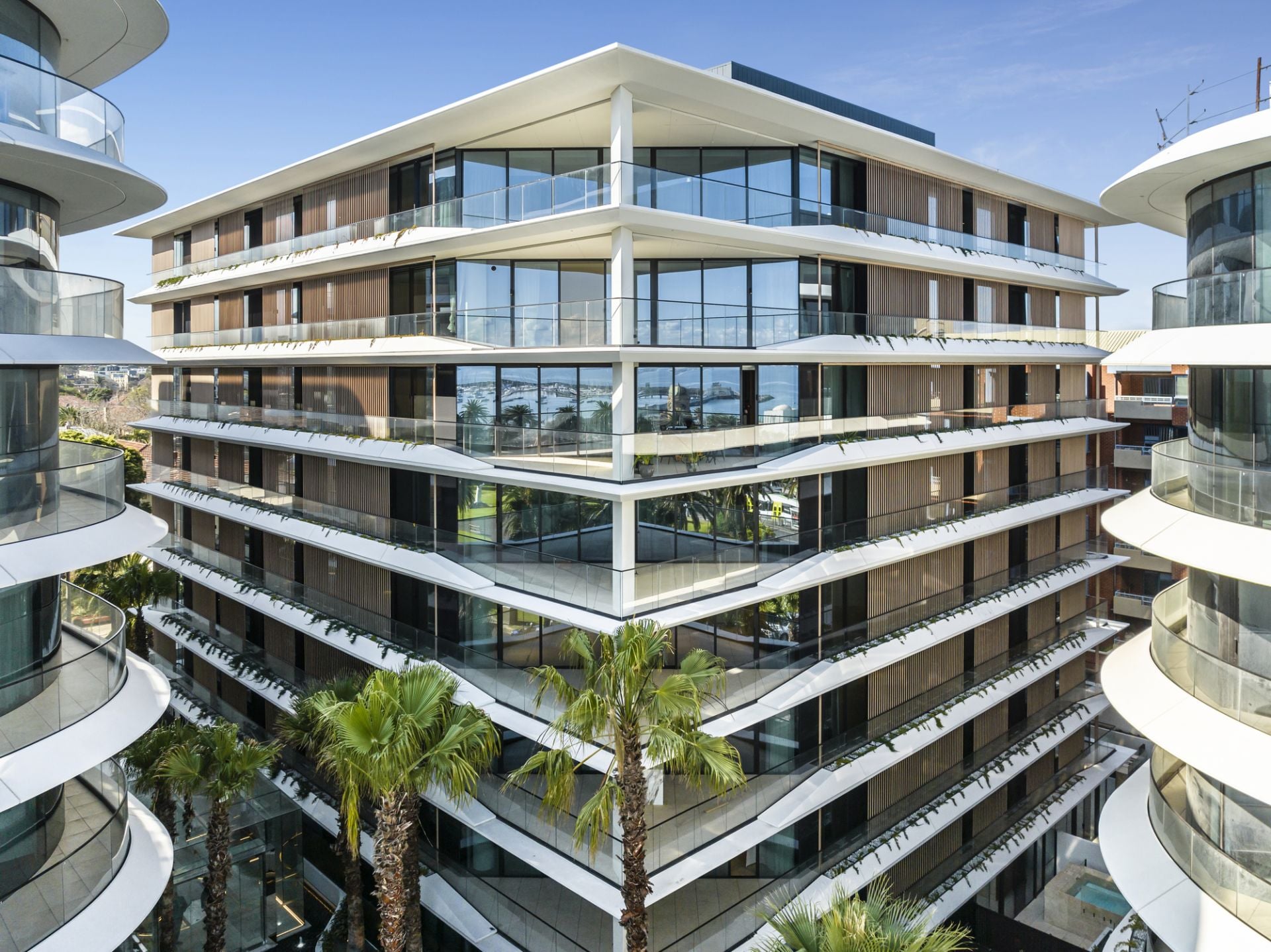 607a/14-16 Esplanade, St Kilda, St Kilda - Thumbnail 2