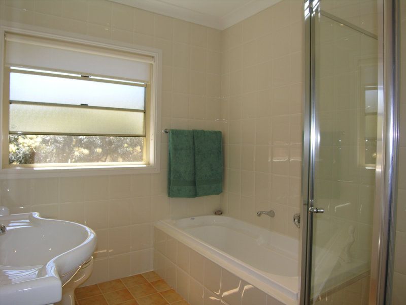 1/5 Wallumatta Road CARINGBAH 2229