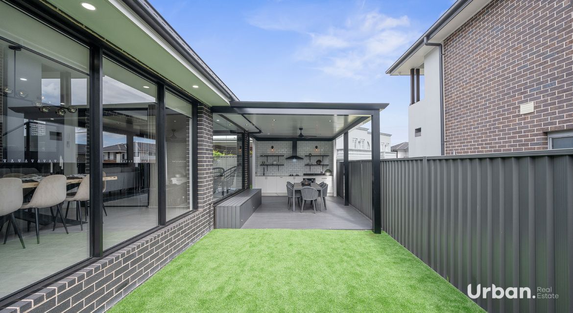 Denham Court 74 Maidenhair Avenue