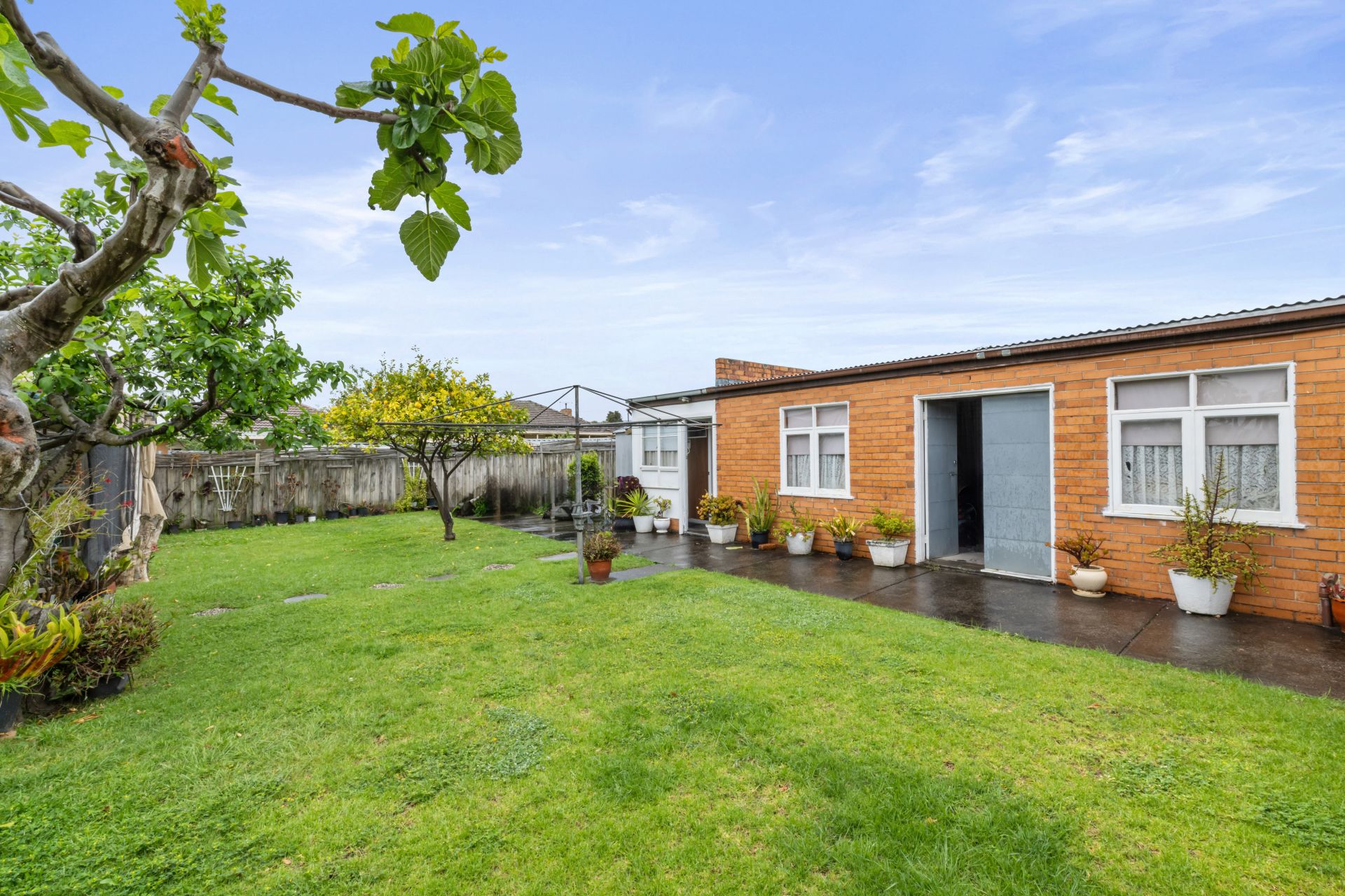 Spacious Living In A Sought-After Lalor Pocket