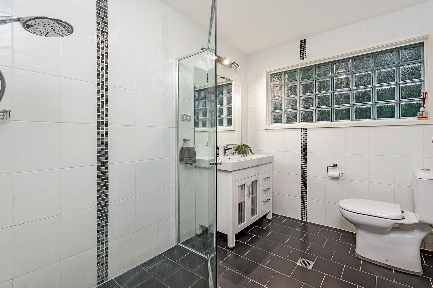 18A Handley Avenue, Thornleigh, Thornleigh - Thumbnail 8