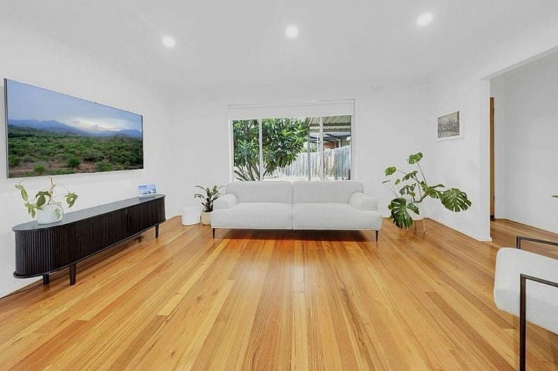 28 Brentwood Avenue, Lalor