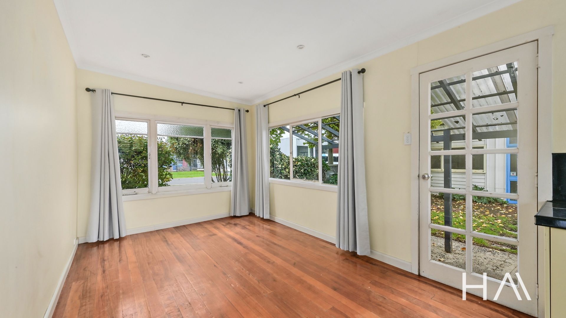 26 Moore Street Invermay, Invermay - Thumbnail 4
